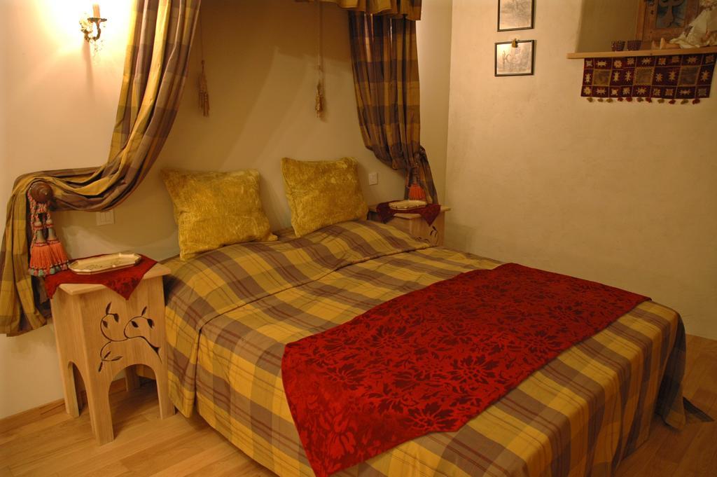 マン・ロック Manoir De La Branche Bed & Breakfast エクステリア 写真